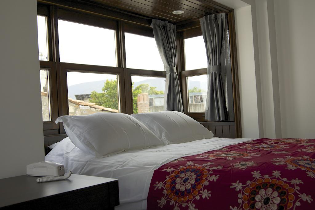 Ayasoluk Hotel & Restaurant Селчук Екстериор снимка